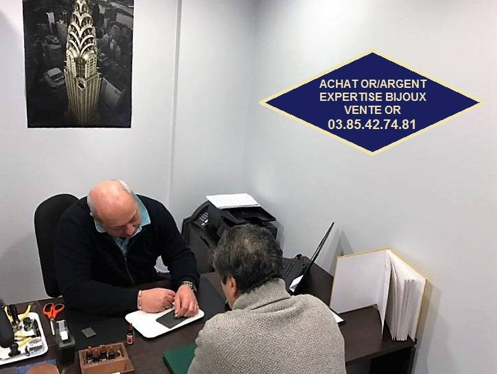 En Avril contactez le comptoir universel de l'or Chalon pour vendre votre or