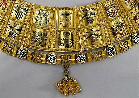 Le célèbre collier en or de l'ordre de la Toison d'or,  symbole de la Bourgogne par le comptoir d'achat et vente d'or Chalon