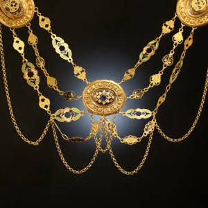 Le collier en Bourgogne: petite histoire du collier d'esclavage par le comptoir d'achat et vente d'or Chalon