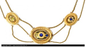 Le collier en Bourgogne: petite histoire du collier d'esclavage par le comptoir d'achat et vente d'or Chalon